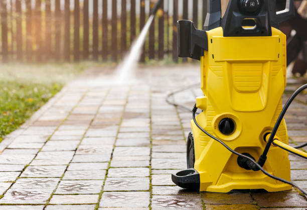Best Pool Deck Cleaning  in Veneta, OR